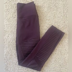 Alo Yoga High Waist Moto Leggings - Oxblood